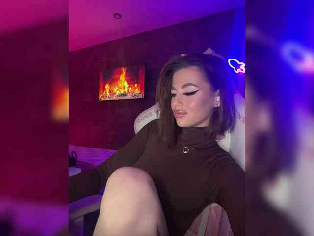 HotGirlEva HotGirlEva