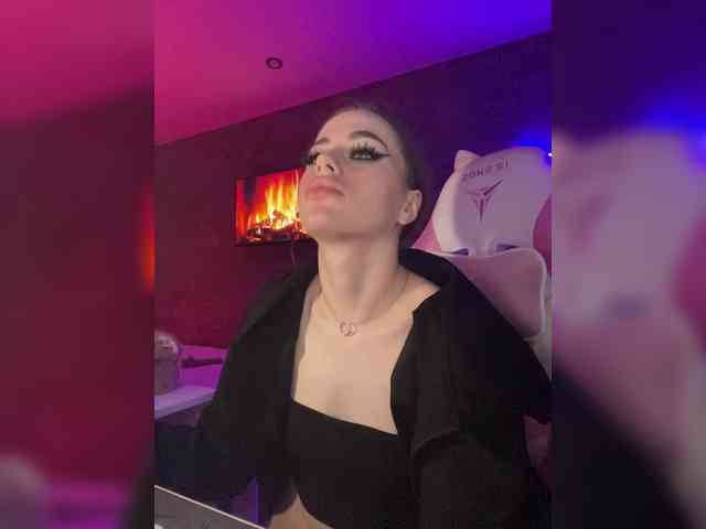 HotGirlEva HotGirlEva