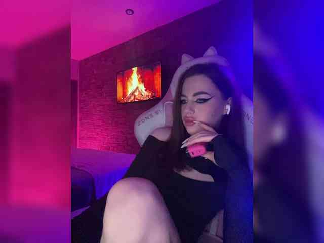 HotGirlEva Live Webcam on BongaCams