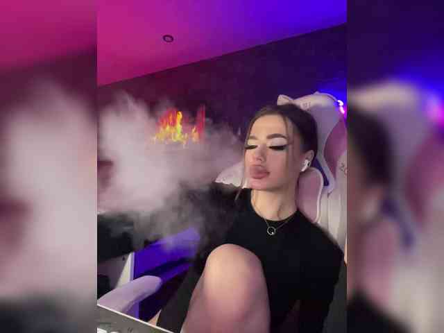 HotGirlEva HotGirlEva