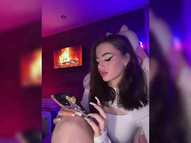 HotGirlEva HotGirlEva