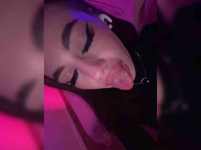 HotGirlEva