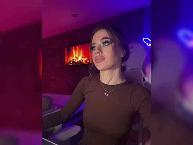 HotGirlEva HotGirlEva