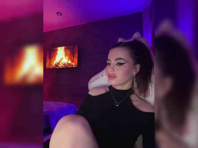 HotGirlEva HotGirlEva