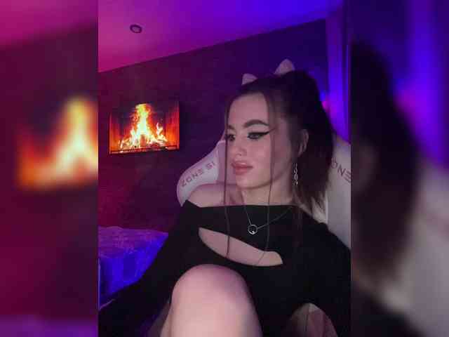 HotGirlEva HotGirlEva