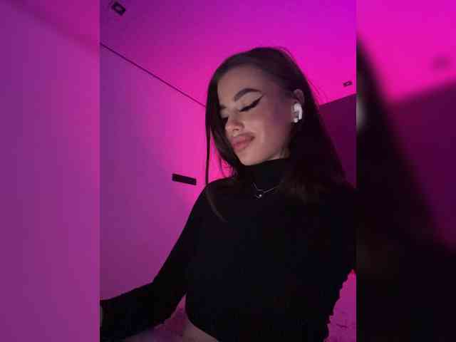 HotGirlEva