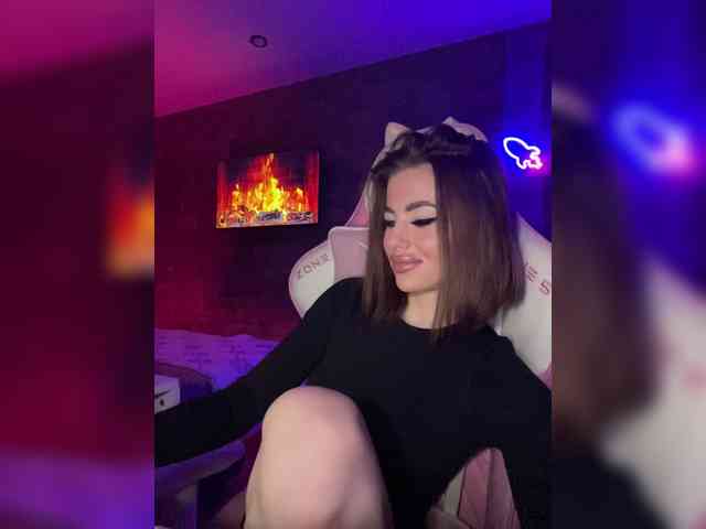 HotGirlEva HotGirlEva