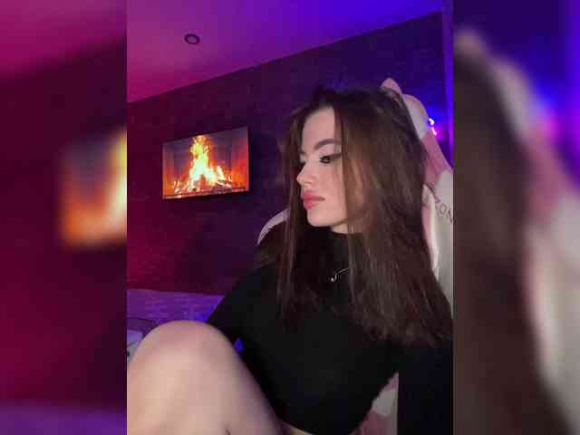 HotGirlEva HotGirlEva