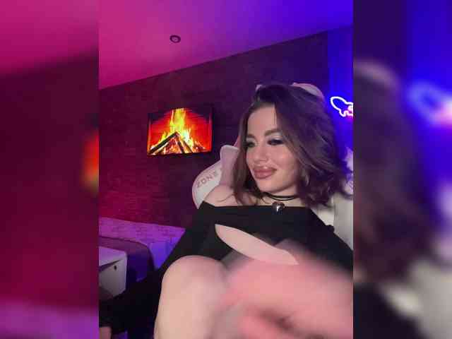 HotGirlEva HotGirlEva