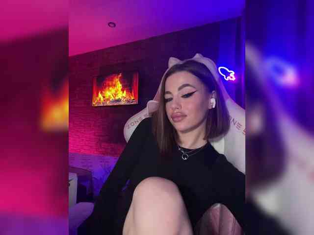 HotGirlEva HotGirlEva