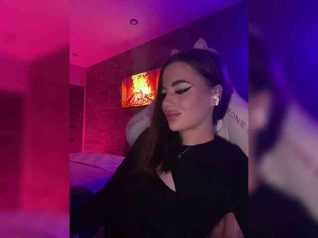 HotGirlEva