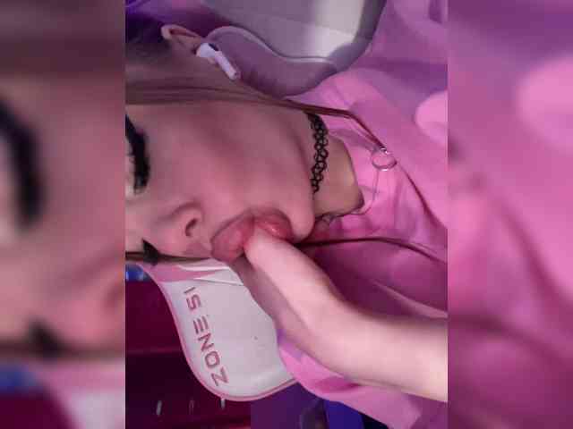 HotGirlEva HotGirlEva