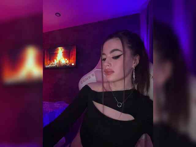 HotGirlEva HotGirlEva