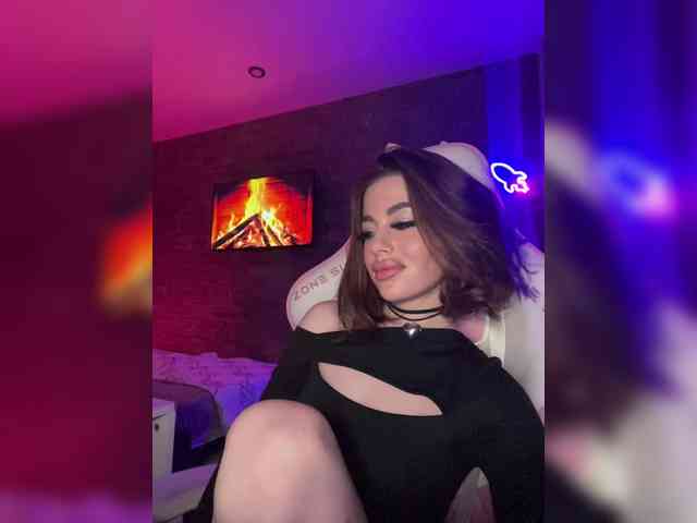 HotGirlEva HotGirlEva