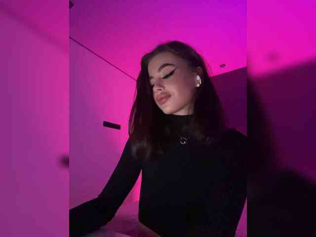 HotGirlEva