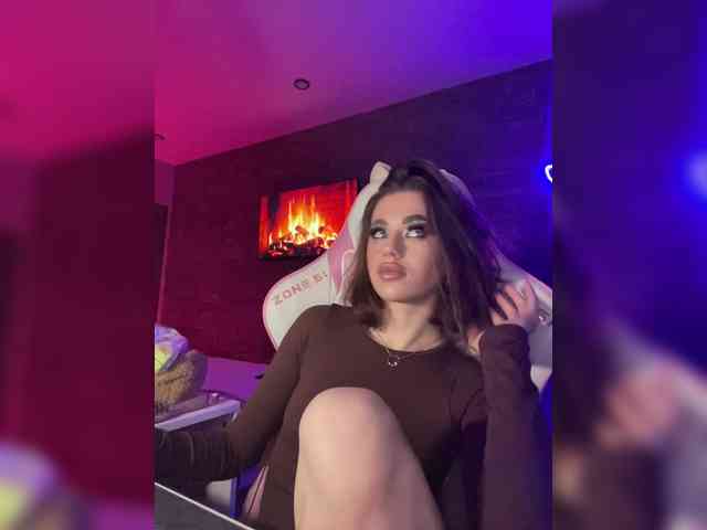 HotGirlEva HotGirlEva