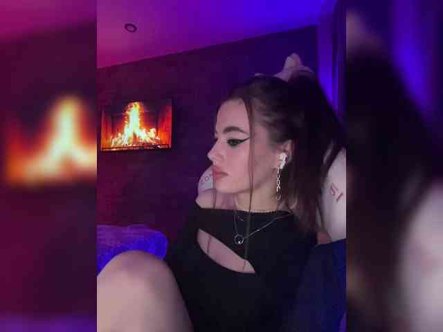 HotGirlEva HotGirlEva