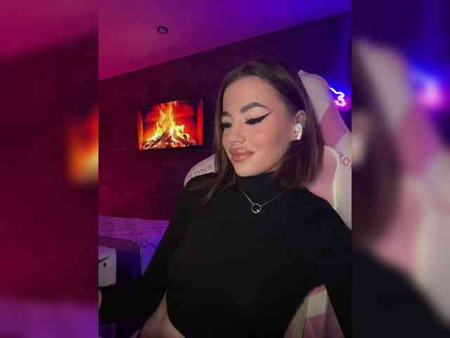 HotGirlEva HotGirlEva