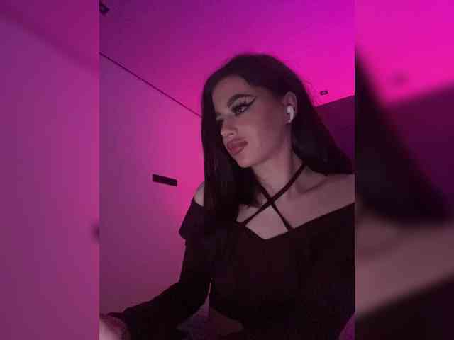 HotGirlEva