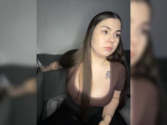 -Pink-Sativa-'s BongaCams show and profile