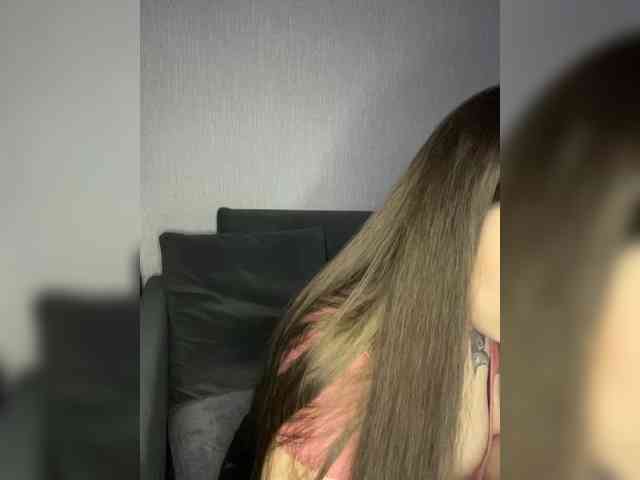 -Pink-Sativa- webcam