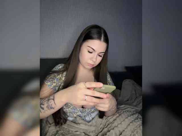 -Pink-Sativa- webcam