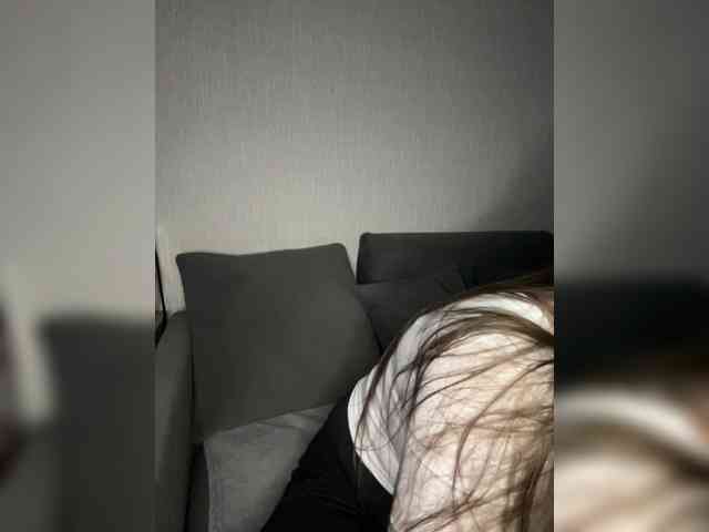 -Pink-Sativa- webcam