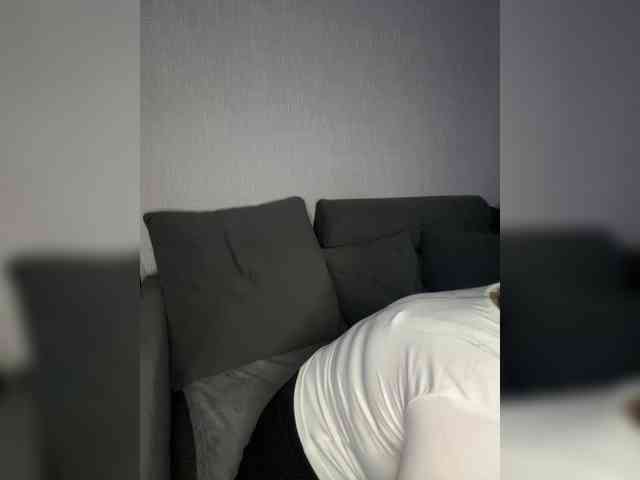 -Pink-Sativa- webcam