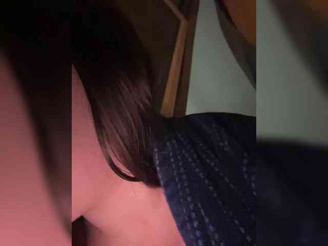 -Pink-Sativa- webcam