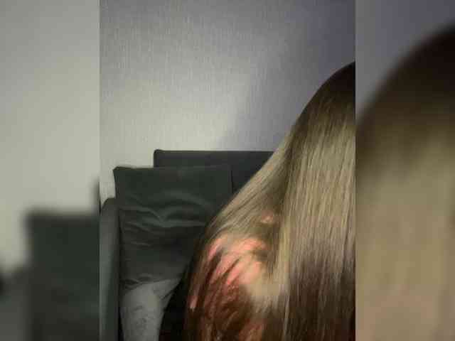 -Pink-Sativa- webcam