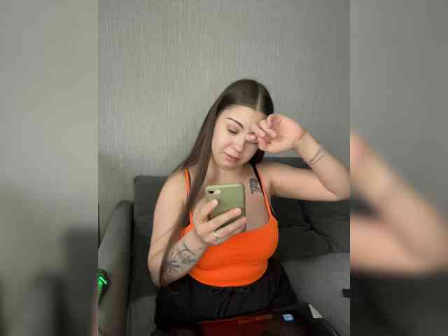 -Pink-Sativa- webcam