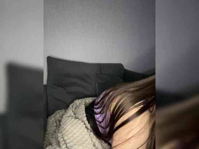 -Pink-Sativa- webcam