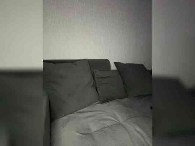 -Pink-Sativa- webcam