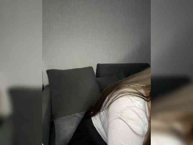 -Pink-Sativa- webcam