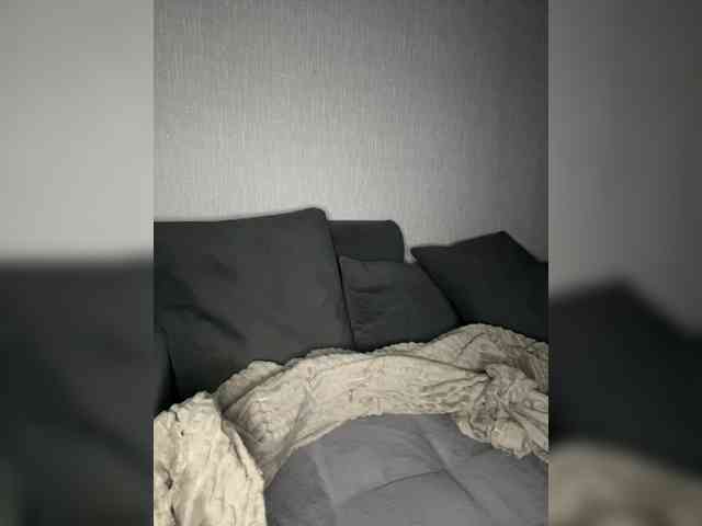 -Pink-Sativa- webcam