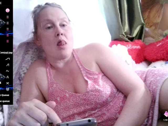 Yoursex2022 on BongaCams 