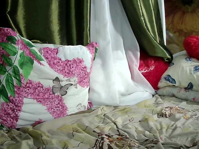 Yoursex2022's BongaCams show and profile