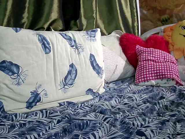 Yoursex2022 Live Webcam on BongaCams