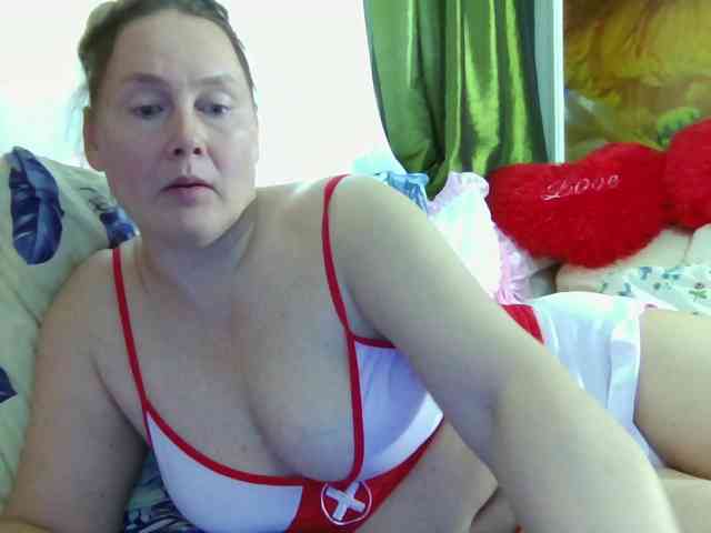 Shaved white, Shaved babes, Group chat for 40 tokens, Full privates for 60 ..., matureladys 9