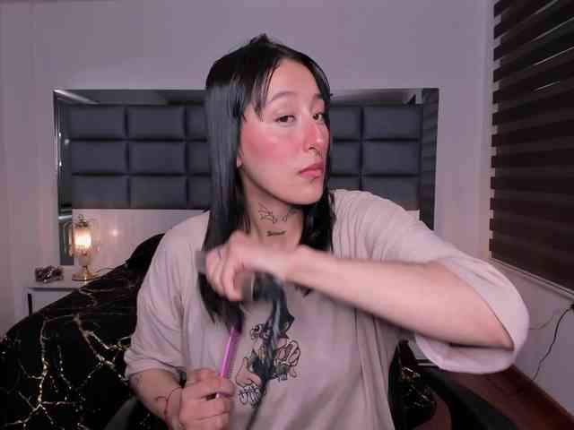 Mariana-Jones webcam