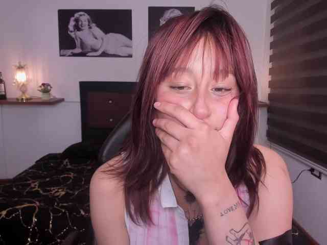 Mariana-Jones webcam