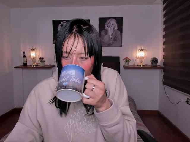 Mariana-Jones webcam