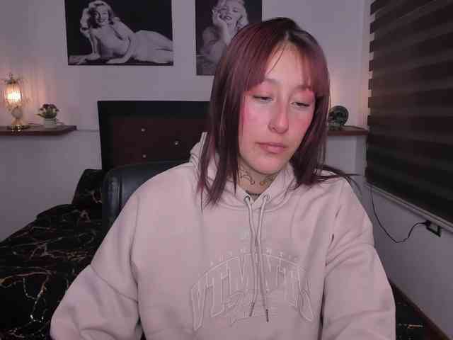Mariana-Jones webcam