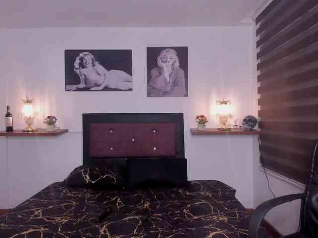 Mariana-Jones webcam