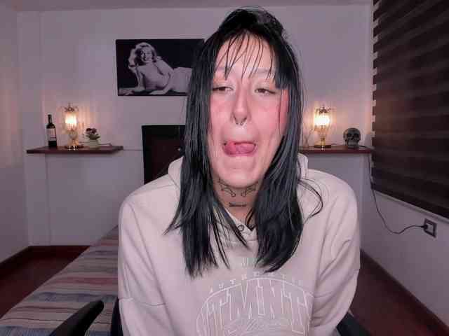 Mariana-Jones webcam
