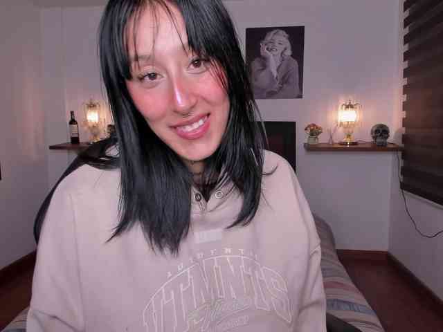 Mariana-Jones webcam