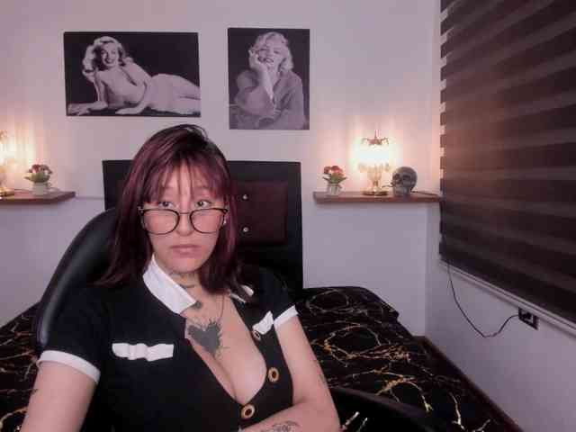 Mariana-Jones webcam