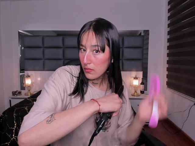 Mariana-Jones webcam