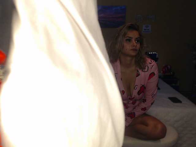  RuxandraDanny chat room