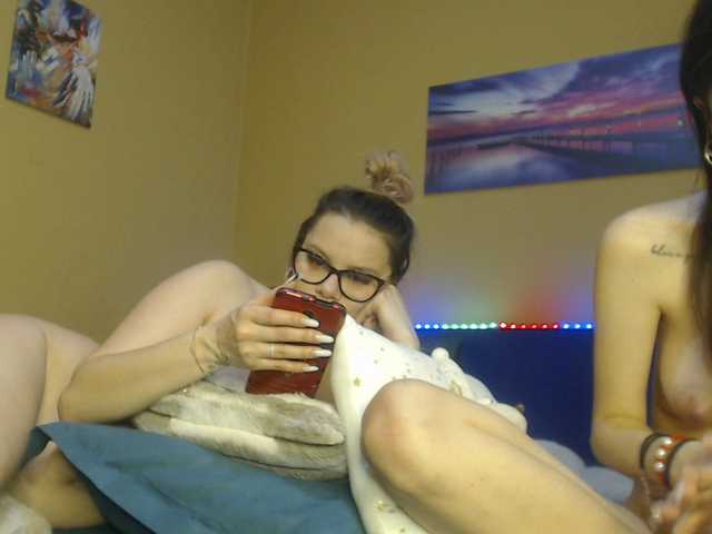 RuxandraDanny's BongaCams show and profile